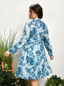 SHEIN VCAY Plus Floral Print Mock Neck Puff Sleeve Dress