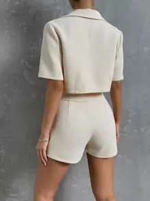 Chiquease 西裝領襯衫和短褲