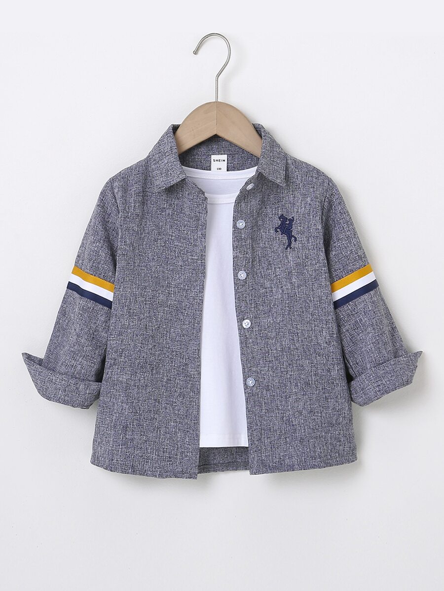 SHEIN 年輕男孩馬繡花對比條紋膠帶衫