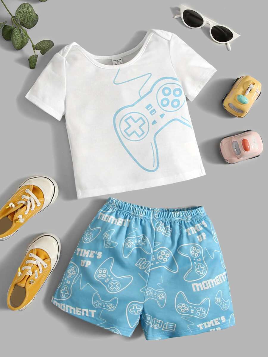 SHEIN Đứa bé trai In Gamepad Áo thun & Đồ họa Chữ cái Quần short - Xanh và trắng - Xem 1