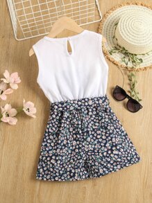 SHEIN Young Girl Ditsy Floral & Heart Print Belted Romper