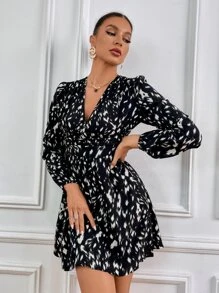 Chiquease 滿版印花燈籠袖連衣裙 - 黑與白 - 查看 6