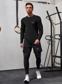 Manfinity Running Boyfriend Style Men Graphic Top-Stitching Sports Set Workout Set Workout Sets - Black - View 1