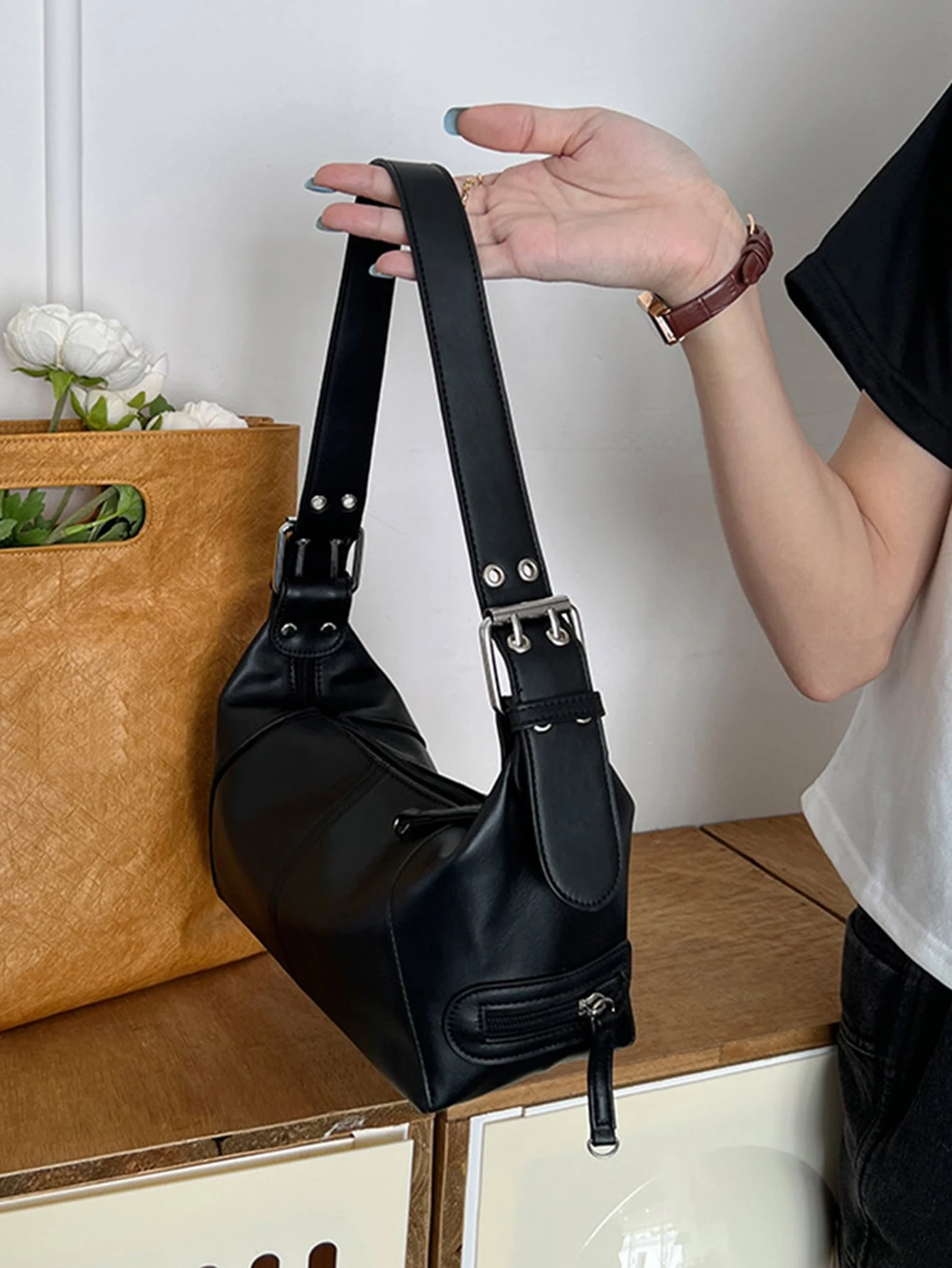 Lightweight, Buckle & Zipper Decor Bag For Teen Girls Women College Students,
