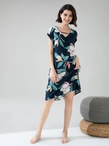 印花V型鏤空蝙蝠袖睡裙