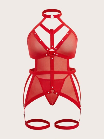 جوارب مزينة بخرز صناعي مرتبطة بشبكة هلالية وبدلة داخلية وسروال من القطن الخيزراني