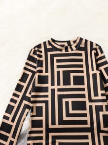 SHEIN Tween Girl 2pcs/Set Autumn/Winter Business Style Geometric Print T-Shirt And Skirt - Multicolor - View 4