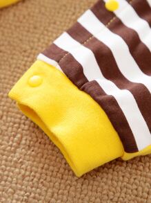 Yierying 男嬰條紋卡通長頸鹿刺繡連身長褲