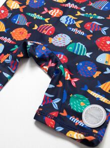 Baby Fish Print Top-stitching Raglan Sleeve One Piece Swimsuit - Multicolor - View 6
