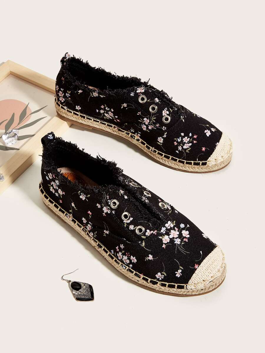 Women Floral Pattern Espadrilles Knit Vacation Flats - Black - View 1