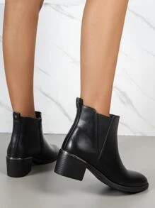 Side Zip Chunky Heeled Chelsea Boots - Black - View 2