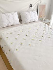 Leaf Embroidered Bedspread - White - View 1