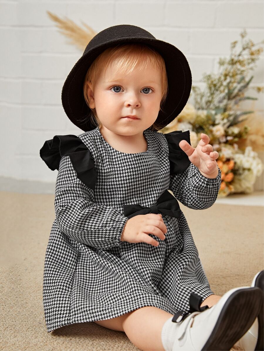 Đầm em bé Xù Nơ trước răng cưa Dễ thương - Đen và trắng - Xem 1