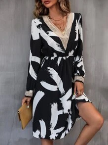 Graphic Print Contrast Lace A-line Dress - Black and White - View 6