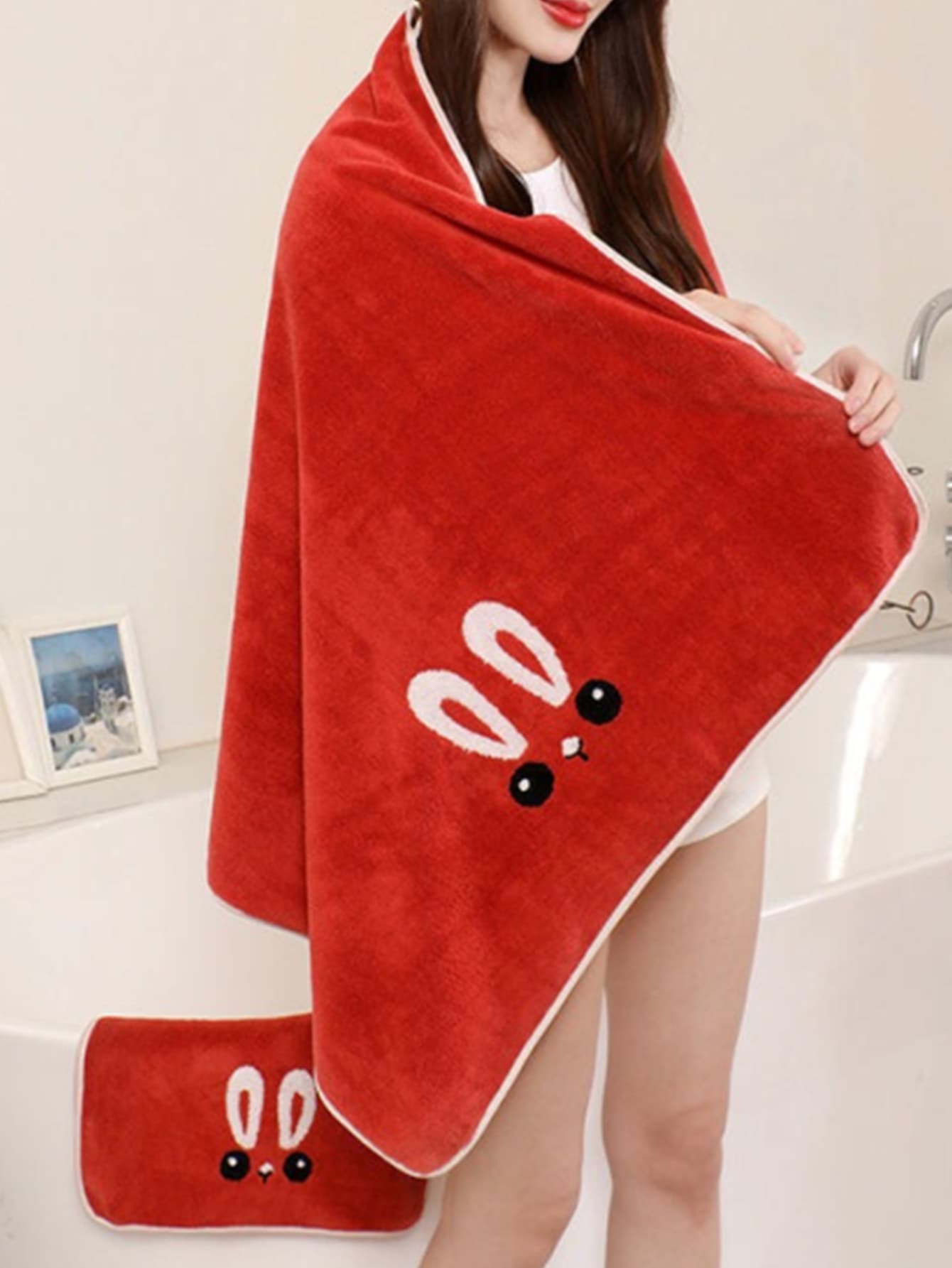 1 cái khăn thêu hoạt hình - Màu Đỏ Sâu - Xem 1