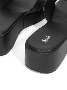 SheIn ICON Heart-Ring & Studded Decor Wedge Slide Sandals Vacation Shoes Summer Back To School Shoes College Student Shoes Spring Shoes Spring Break Easter - Black - View 3