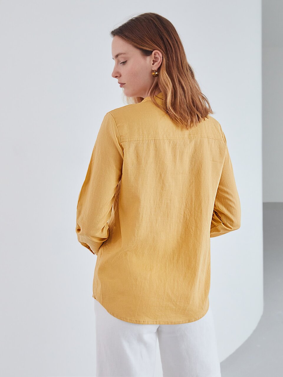 MOTF 100% LINEN ROLL-UP SLEEVE BLOUSE