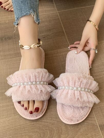 Fall/Winter Lace Fabric Fashion Faux Pearl Women Spring/Autumn Indoor Slippers