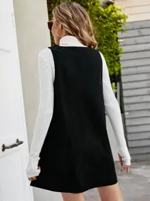 SHEIN Frenchy 素色V領燈芯絨洋裝無毛衣 - 黑色 - 查看 2