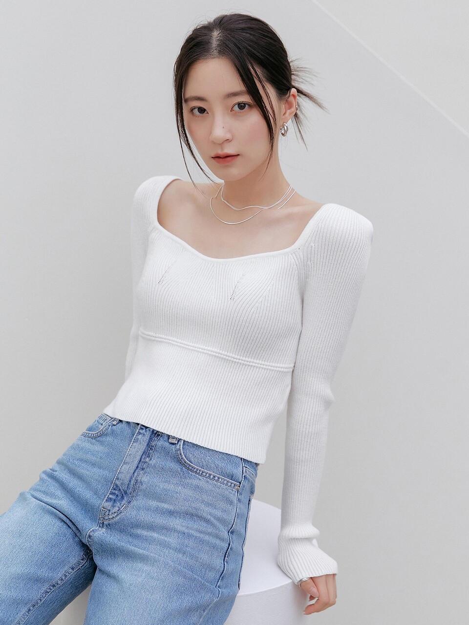 Sweetheart Neck Raglan Sleeve Ribbed Knit Crop Sweater