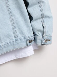 Manfinity Men Letter Patched Flap Pocket Denim Jacket Without Tee - Light Wash - View 7