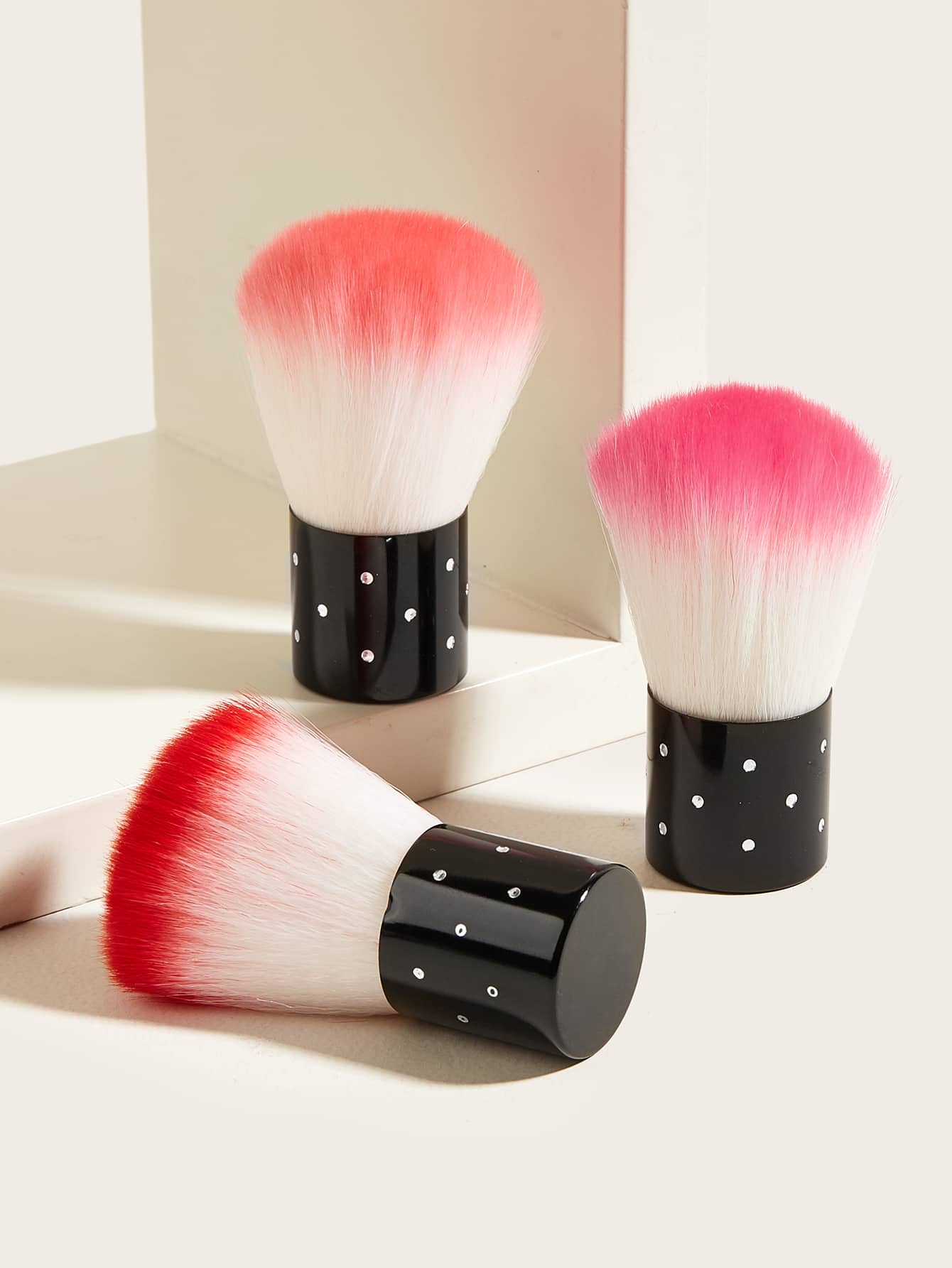 Nail Art Dust Clean Brush,1PC Random Color Manicure Tool Nail Handle Brushes,Nail Brushes Remove Dust Powder for Acrylic Nails Makeup Brushes ,Manicure Brush Clean Up Tools Nail Art Brush Nail Brush For Cleaning Fingernails - Multicolor - View 1