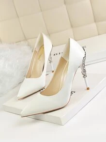 Point Toe Stiletto Heeled Satin Court Pumps - Beige - View 2