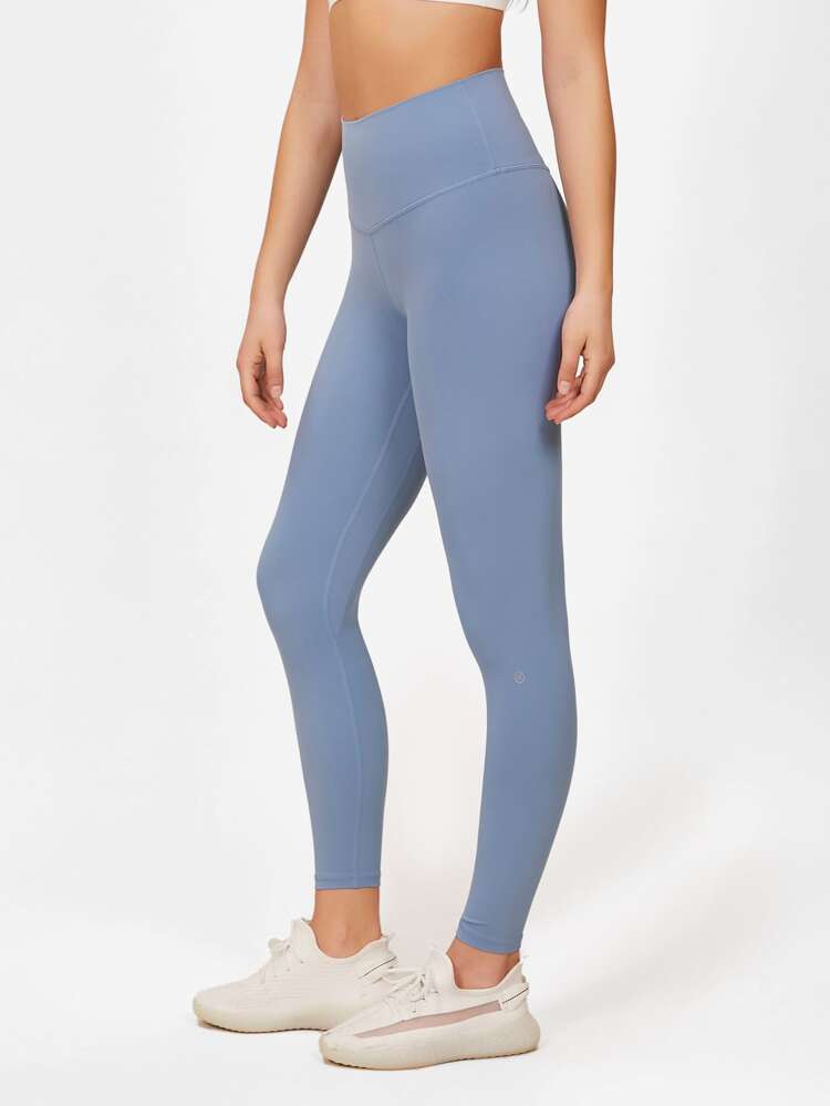 24" FeatherFit™ Low Impact 3/4 Leggings