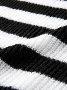 Manfinity Hypemode 男士條紋圖案破洞套頭毛衣 - 黑與白 - 查看 7