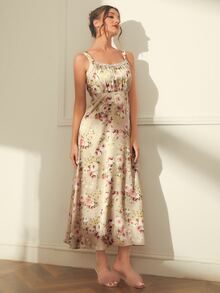 SHEIN 印花蕾絲細節胸部褶皺緞面吊帶睡裙