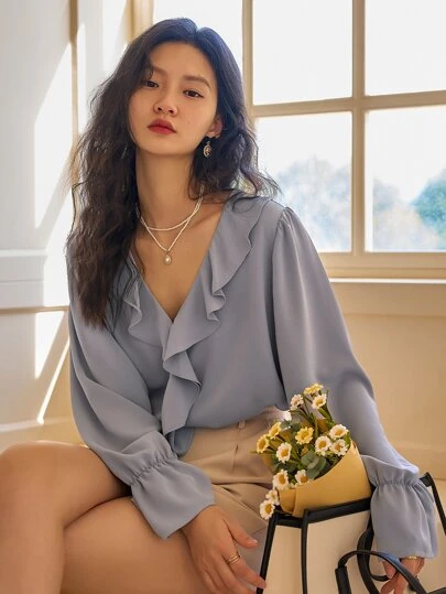 DAZY Ruffle Trim Flounce Sleeve Blouse