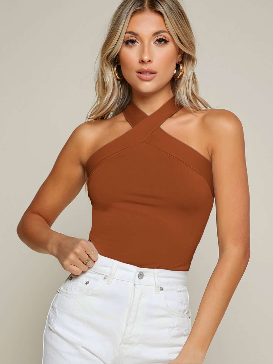SHEIN BAE 素色十字交叉緊身繞頸上衣 - 鏽棕色 - 查看 1