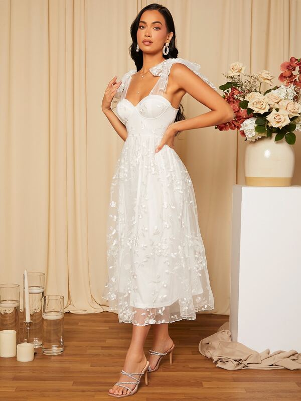 SHEIN Belle Floral Embroidery Tie Shoulder Bustier Schiffy Wedding