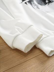 Girls Figure Graphic Drop Shoulder Sweatshirt - White - View 3