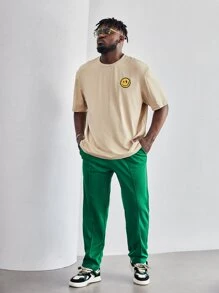 Manfinity VCAY Men Plus Loose Fit Slogan & Cartoon Face Printed T-Shirt - Apricot - View 4