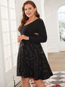 Plus V Neck Leaves Print Cut Out Dress