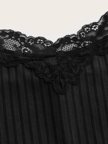 ROMWE Top de tirantes con encaje en contraste - Negro - Ver 3