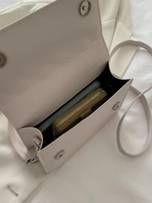 1个菱格纹绗缝手提包，翻盖方形斜挎包，韩式甜美风格，百搭独特，适合日常通勤和约会（由于拍摄时的光线和角度，实际产品颜色可能与图片略有差异） - 米色 - 查看 4
