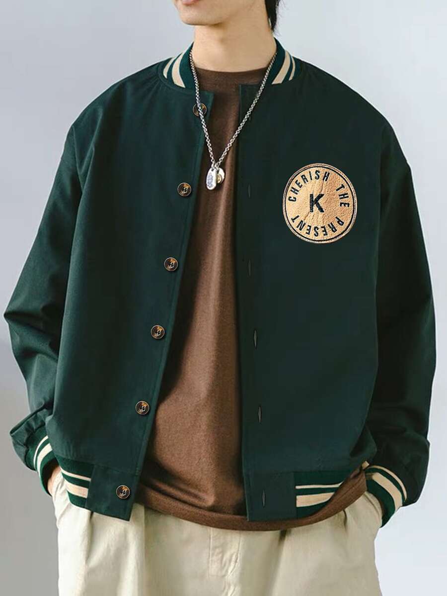 Manfinity 男士1入組標語刺繡落肩袖學院風夾克 - 墨綠色 - 查看 1