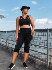 SHEIN Running Plus Cut Out Racer Back Sports Bra - Black - View 5