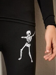 SHEIN Pijama De Calavera Para Niño Preadolescente Con Estampado De Calaveras, Ajuste Ajustado Y Cómodo Para Halloween - Negro - Ver 5