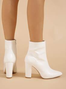 Zip Side Chunky Heeled Classic Boots - White - View 2