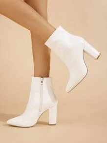 Zip Side Chunky Heeled Classic Boots - White - View 3