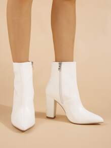 Zip Side Chunky Heeled Classic Boots - White - View 4