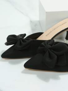 Bow Decor Point Toe Heeled Mule Pumps - Black - View 4