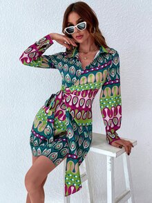 SHEIN LUNE 全身印花系带裹身连衣裙 - 彩色 - 查看 3