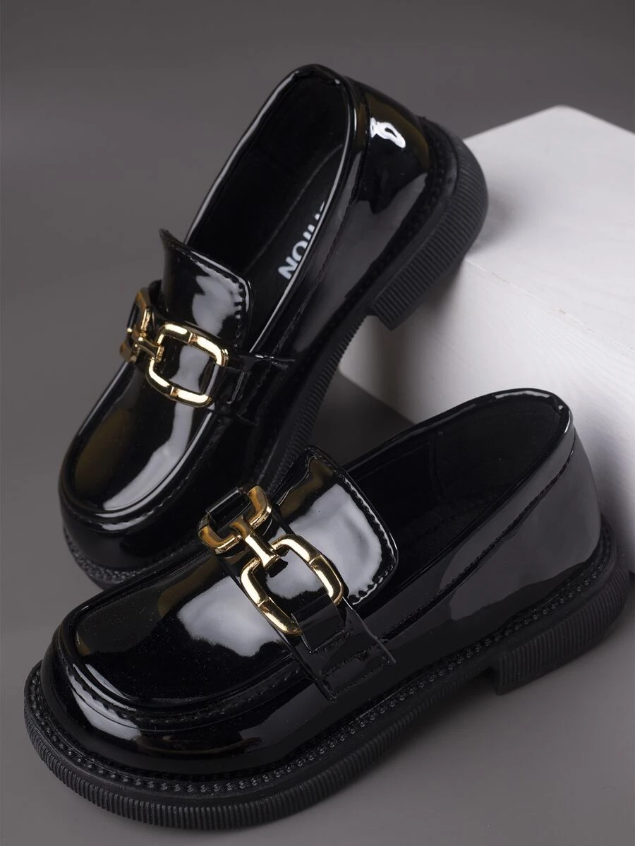 女孩金屬裝飾舒服時尚平底樂福鞋