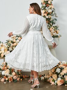 Simplee 大碼高腰蕾絲短裙 - 白色 - 查看 2