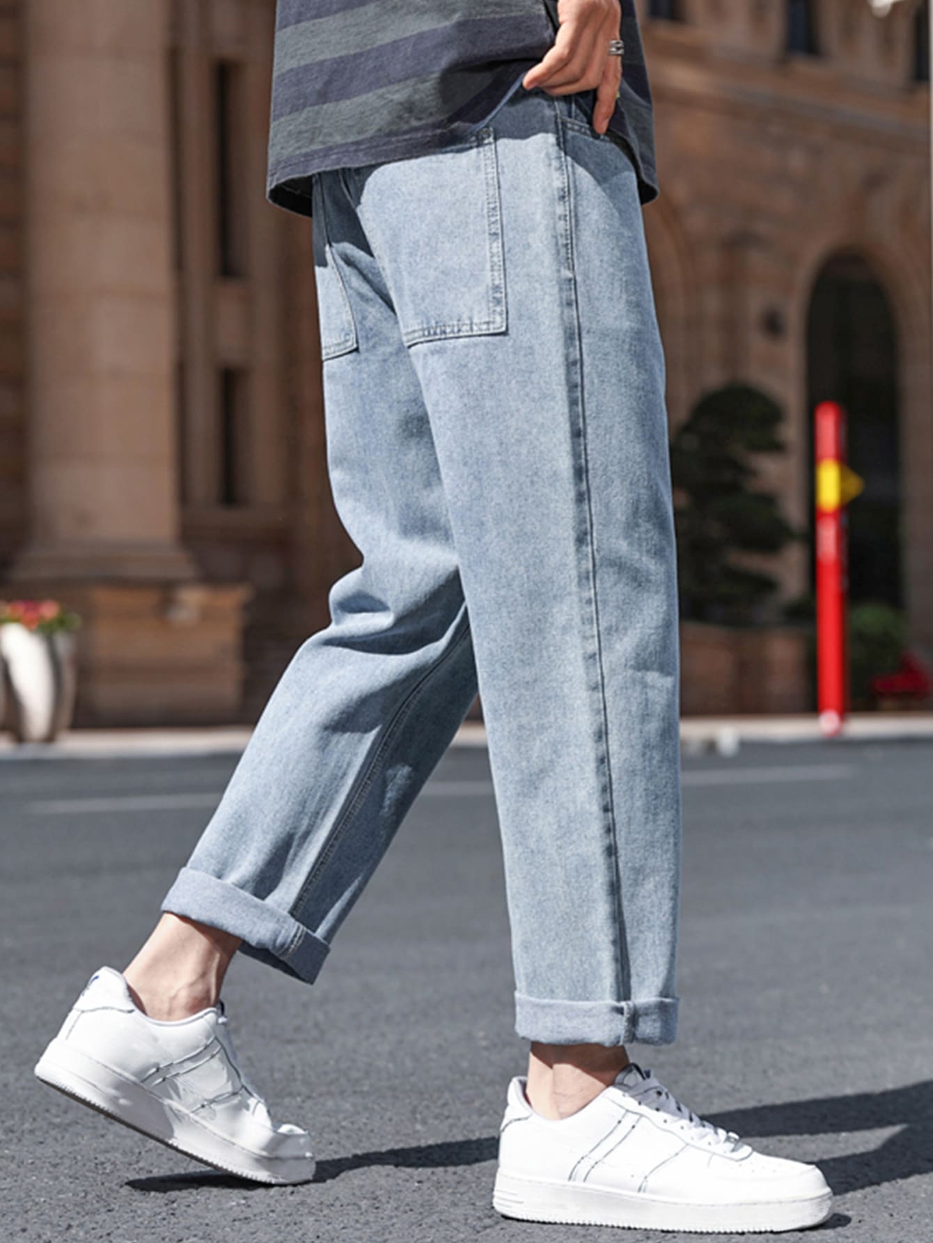 男士斜口袋直筒牛仔褲 - 淺色水洗藍 - 查看 1