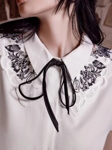 Ashley Baxter 暗黑學院風蝴蝶和花卉圖案假領子 - 白色 - 查看 2